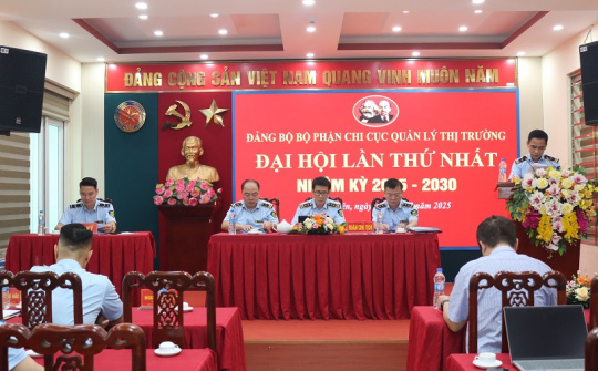 Đảng bộ bộ phận Chi cục QLTT Thái Nguyên nhiệm kỳ 2025-2030: Phát huy tinh thần đoàn kết, nâng cao chất lượng cán bộ