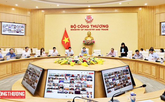 Bộ Công Thương tổ chức lấy ý kiến về phân cấp, phân quyền quản lý nhà nước lĩnh vực công nghiệp và thương mại