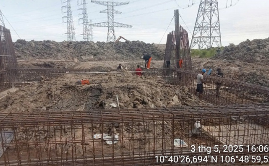 Thi công xuyên lễ đưa đường dây 220kV về đích trong tháng 6