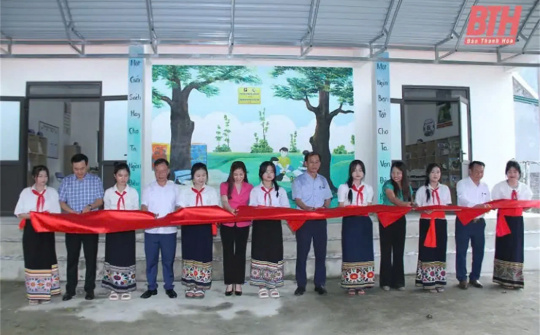 Khánh thành thư viện Trường THCS Vạn Xuân do Tập đoàn Xăng dầu Việt Nam tài trợ