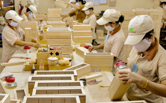 Gỗ dán cứng và trang trí Việt Nam có thể bị Hoa Kỳ khởi xướng điều tra chống bán phá giá và chống trợ cấp