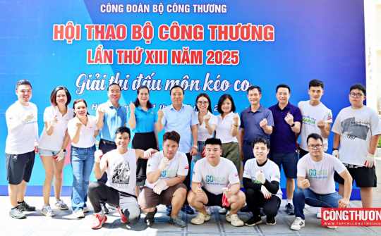 Tạp chí Công Thương đăng quang ngôi vô địch Kéo co tại Hội thao Bộ Công Thương 2025