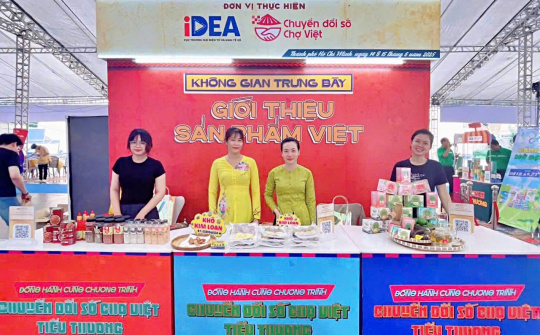 Sắc màu chợ truyền thống Nam Bộ: Tiểu thương bước vào kỷ nguyên số