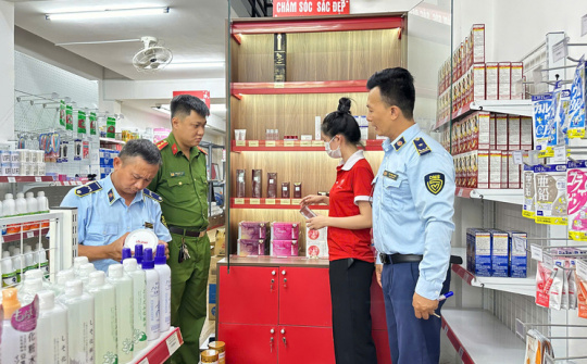 Đà Nẵng: Phạt 300 triệu các hộ kinh doanh hàng giả, hàng lậu và vi phạm liên quan đến môi trường