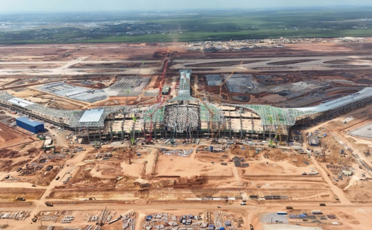 Phấn đấu hoàn thành sân bay Long Thành giai đoạn 1 đúng tiến độ