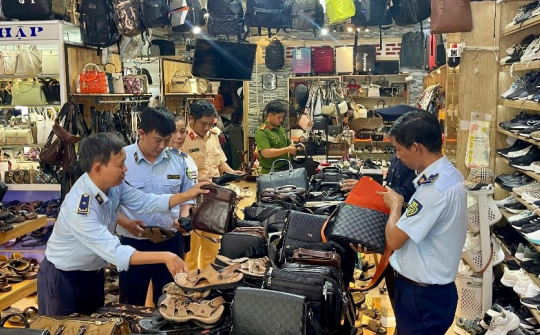 Đẩy lùi tội phạm buôn lậu, gian lận thương mại, hàng giả trên địa bàn tỉnh An Giang