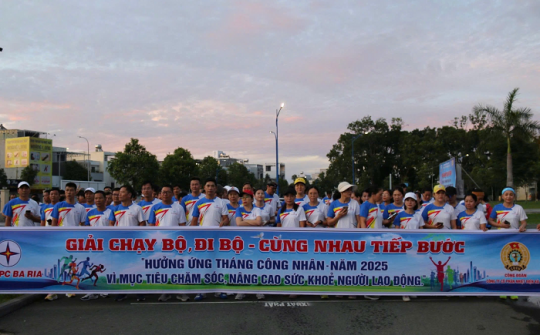 Hơn 150 Vận động viên Nhiệt điện Bà Rịa chạy bộ hưởng ứng Tháng Công nhân 2025