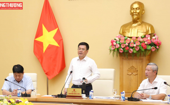 Chủ động bảo đảm cung ứng điện, đẩy nhanh tiến độ các dự án nguồn, lưới điện trọng điểm