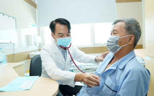Mở rộng 4 nhóm được Nhà nước đóng bảo hiểm y tế