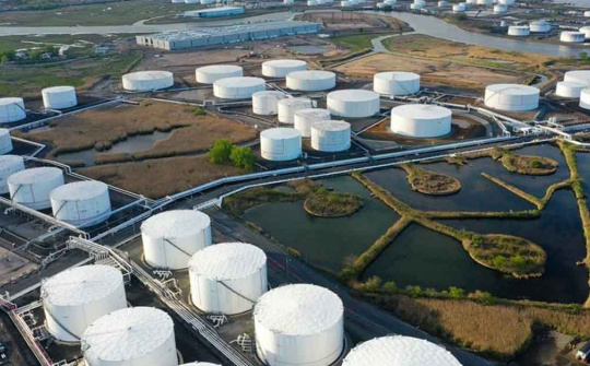 Giá xăng dầu hôm nay 27/6: Nhu cầu tăng cao ở Mỹ hỗ trợ giá