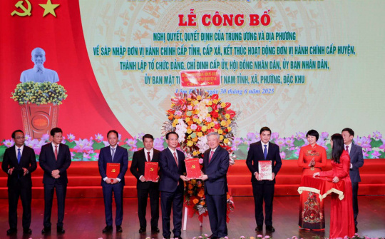 Lâm Đồng công bố Nghị quyết, Quyết định về sáp nhập đơn vị hành chính