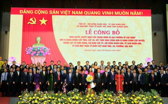 Công bố lãnh đạo chủ chốt tỉnh Quảng Ngãi (mới)