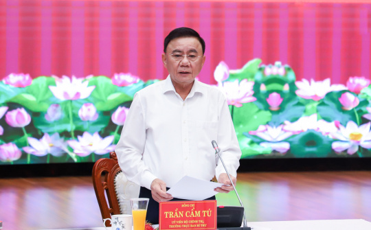 Thường trực Ban Bí thư: Không cục bộ địa phương khi sắp xếp bộ máy nhân sự