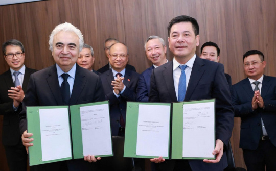 Bộ Công Thương ký MOU hợp tác toàn diện với IEA trong lĩnh vực năng lượng