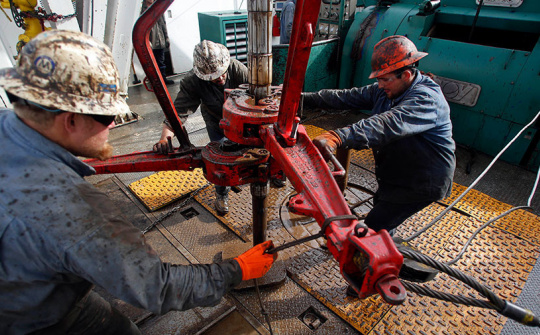 OPEC+ liên tục nâng sản lượng, cuộc chiến giá dầu mới sắp nổ ra?