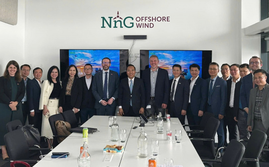 Tạo điều kiện cho doanh nghiệp Anh hợp tác phát triển chuỗi cung ứng điện gió ngoài khơi tại Việt Nam
