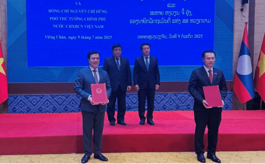 Việt Nam và Lào tiếp tục triển khai hiệu quả các cơ chế hợp tác thương mại, công nghiệp