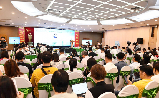 Logistics xanh - "Chìa khóa" vượt qua những biến động thị trường và tham gia sâu vào chuỗi cung ứng toàn cầu