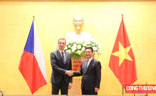 Việt Nam - Cộng hòa Séc thống nhất nhiều giải pháp thúc đẩy quan hệ kinh tế thương mại