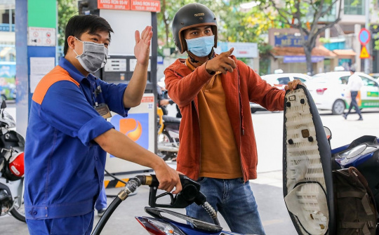 Kỳ điều hành giá xăng dầu ngày 17/7: Đồng loạt giảm, xăng RON95 xuống dưới mức 20.000 đồng/lít