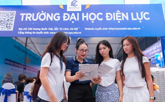 Trường Đại học Điện lực: Đồng hành cùng thí sinh tại Ngày hội tư vấn chọn ngành học