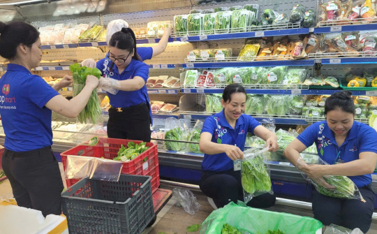 Hệ thống siêu thị Co.opmart khu vực miền Bắc chủ động ứng phó bão số 3 (WIPHA)