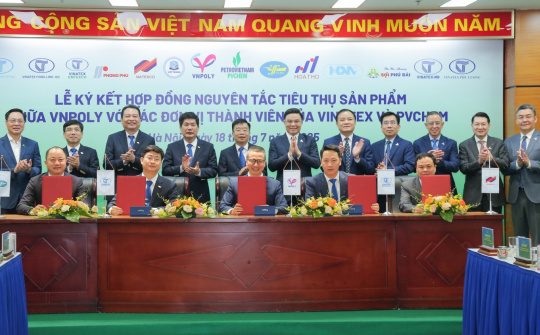 VNPOLY và VINATEX ký hợp đồng nguyên tắc tiêu thụ sản phẩm xơ PSF