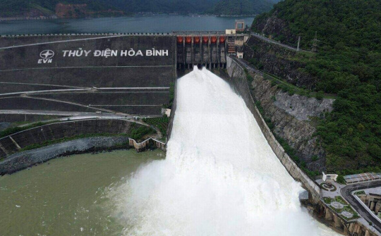 Bộ Công Thương: Khẩn trương triển khai ứng phó khẩn cấp với bão số 3 (WIPHA)