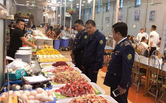 Sửa đổi Luật An toàn thực phẩm, tháo gỡ các vướng mắc, bất cập