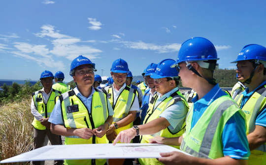 Thứ trưởng Nguyễn Hoàng Long thăm và làm việc với Nhà máy nhiệt điện BOT Vân Phong 1