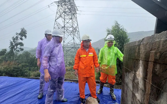 PTC1 đảm bảo vận hành an toàn hệ thống truyền tải điện sau bão Wipha