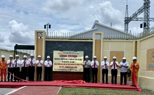 Tổng công ty Điện lực miền Bắc gắn biển 2 công trình điện trọng điểm tại Thái Nguyên