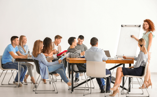 Phát triển năng lực lãnh đạo cho thế hệ trẻ trong bối cảnh hiện nay