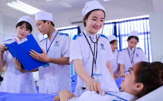 Phát triển nguồn nhân lực y tế tại thành phố Hải Phòng hiện nay