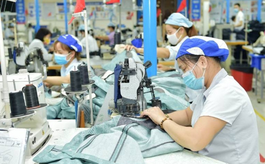 Nhu cầu lẫn giá bán phục hồi, lãi nửa đầu năm của Dệt may Hòa Thọ (HTG) cao nhất lịch sử