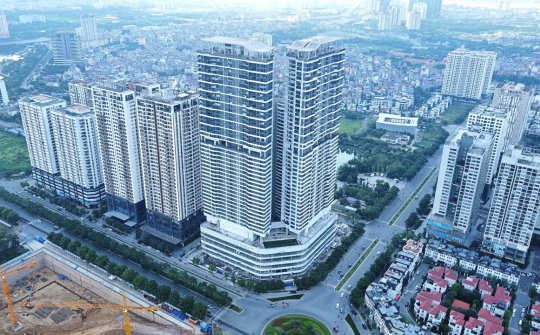 Taseco Land (TAL) chốt ngày giao dịch đầu tiên trên HoSE, được định giá gần 8.000 tỷ đồng