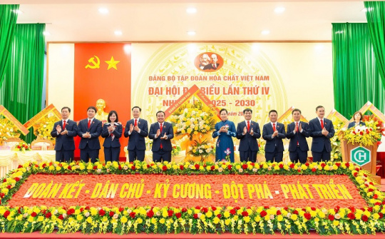 [Chùm ảnh] Đại hội Đại biểu Đảng bộ Tập đoàn Hóa chất Việt Nam lần thứ IV nhiệm kỳ 2025-2030