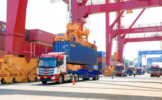 Xuất khẩu tiếp tục là điểm sáng, tăng trưởng 14,4% trong 6 tháng đầu năm