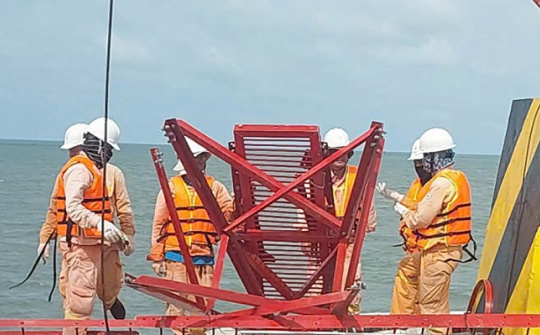 EVNNPT tăng cường lực lượng, tiếp sức cho Dự án cấp điện ra Côn Đảo