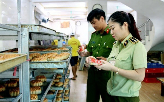Hà Nội siết chặt quản lý an toàn thực phẩm dịp Tết Trung thu 2025