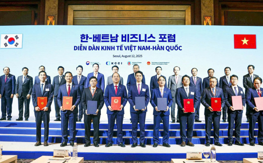 Khánh Hòa tạo môi trường thuận lợi thu hút đầu tư từ các tập đoàn lớn của Hàn Quốc