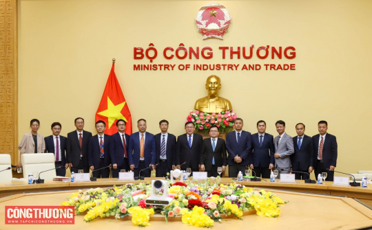 Thiết lập cơ chế tăng cường hợp tác giữa Bộ Công Thương và tỉnh An Huy (Trung Quốc) trong lĩnh vực công nghiệp