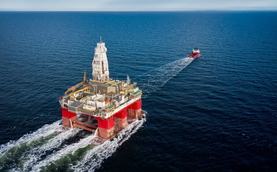 Giá xăng dầu hôm nay 26/8: Thị trường cân nhắc các rủi ro địa chính trị