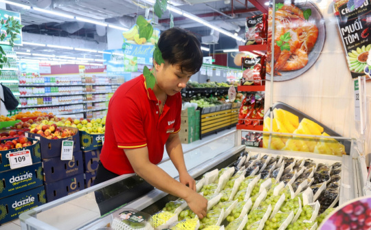 Khắc phục hậu quả bão số 5: Không để diễn ra tình trạng hàng hóa khan hiếm hay tăng giá bất thường