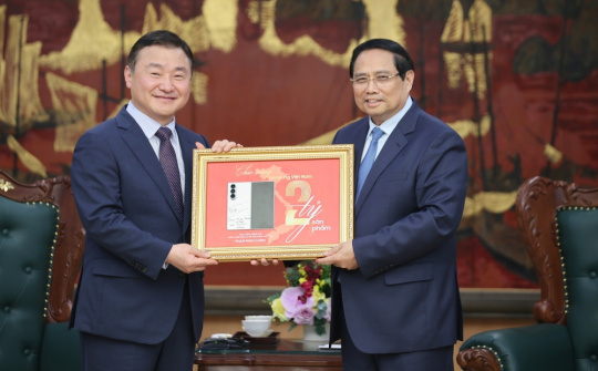 Cán mốc 2 tỷ điện thoại sản xuất tại Việt Nam, Samsung mở rộng mạng lưới nhà cung ứng