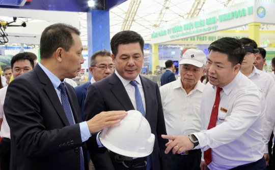 Tổng công ty Điện lực TPHCM giới thiệu các thành tựu nổi bật tại Triển lãm “80 năm hành trình Độc lập - Tự do - Hạnh phúc”