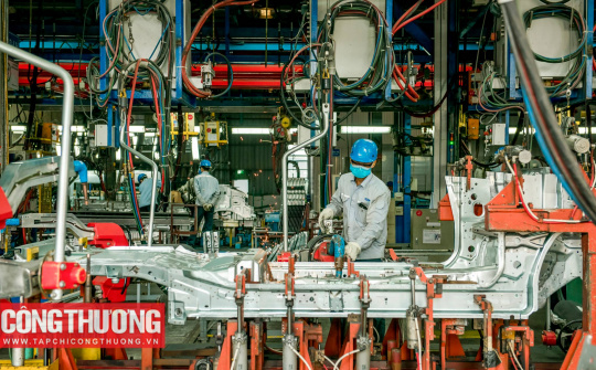 Công nghiệp tăng tốc mở rộng quy mô, tham gia sâu vào chuỗi giá trị toàn cầu