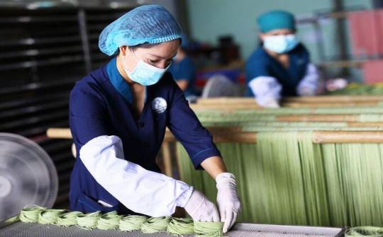 Nâng cao năng lực cạnh tranh của doanh nghiệp nhỏ và vừa ở Việt Nam