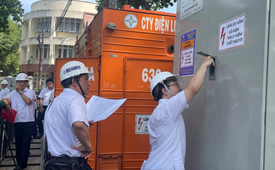 EVNHCMC: sẵn sàng các phương án đảm bảo điện cho Quốc khánh 2/9