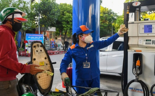 Kỳ điều hành giá xăng dầu ngày 11/9: Giá xăng trong nước quay đầu giảm